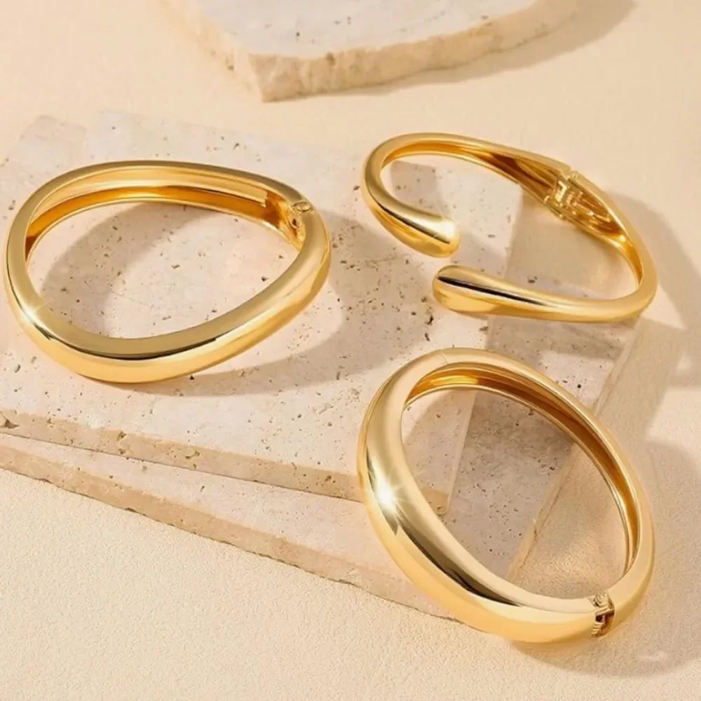 Elegant Gold Bangle Set